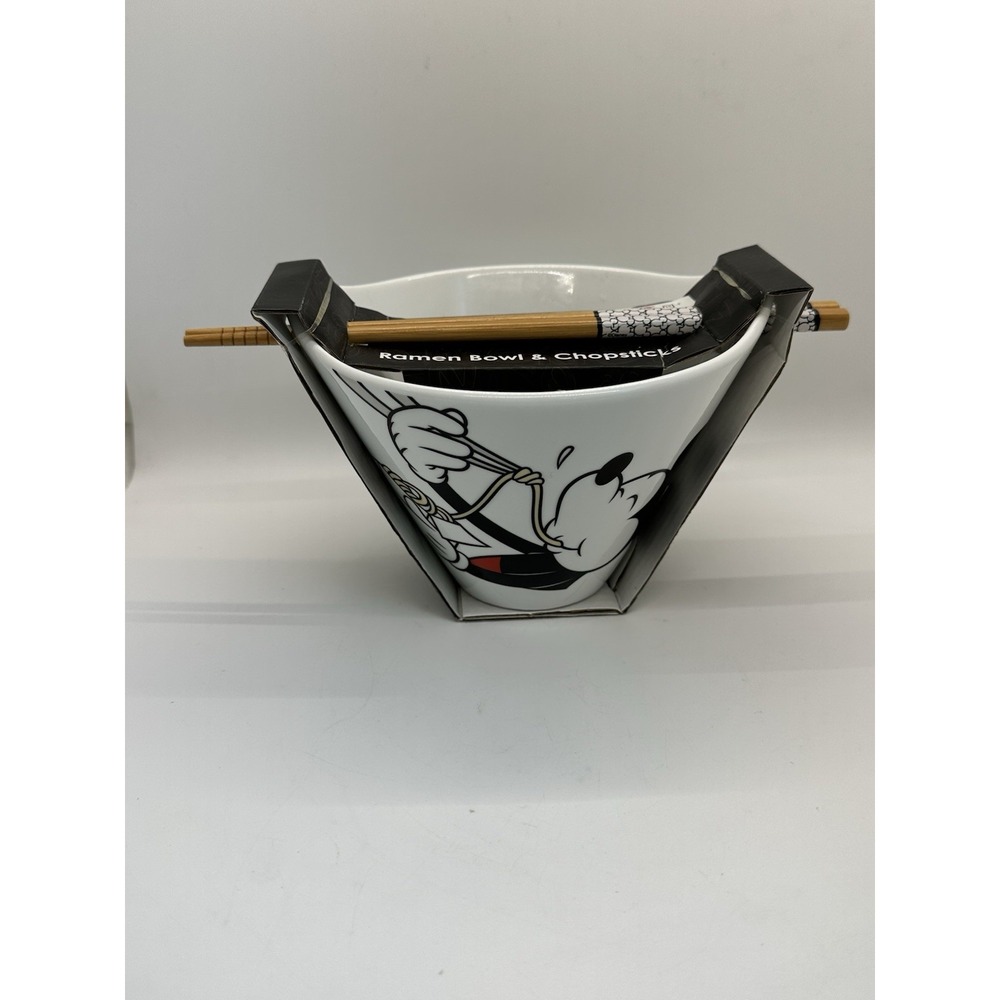 New Disney Mickey Mouse Ramen Bowl & Chopstick Set. Dishwasher & Microwave Safe.
